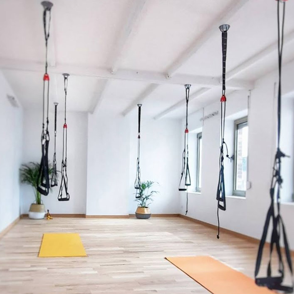 Aménagement intérieur d’une salle de danse à Don.